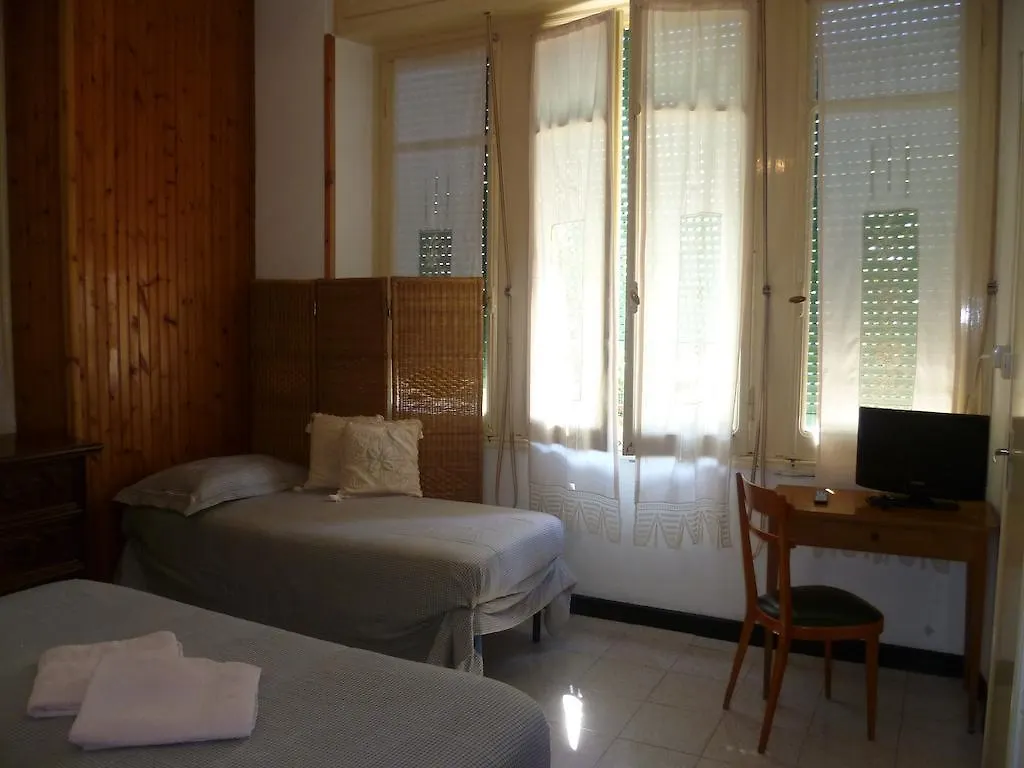 Pensione Elvezia Rapallo Hotel